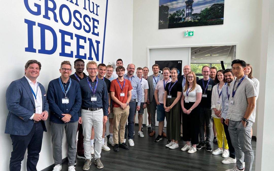 Die neue Generation der digitalen Transformation! NOVAZOON als Referent beim Hochschul-Event zu Gast bei Physik Instrumente👩‍🎓